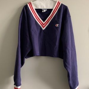 Champion Cropped Sweatshirt
